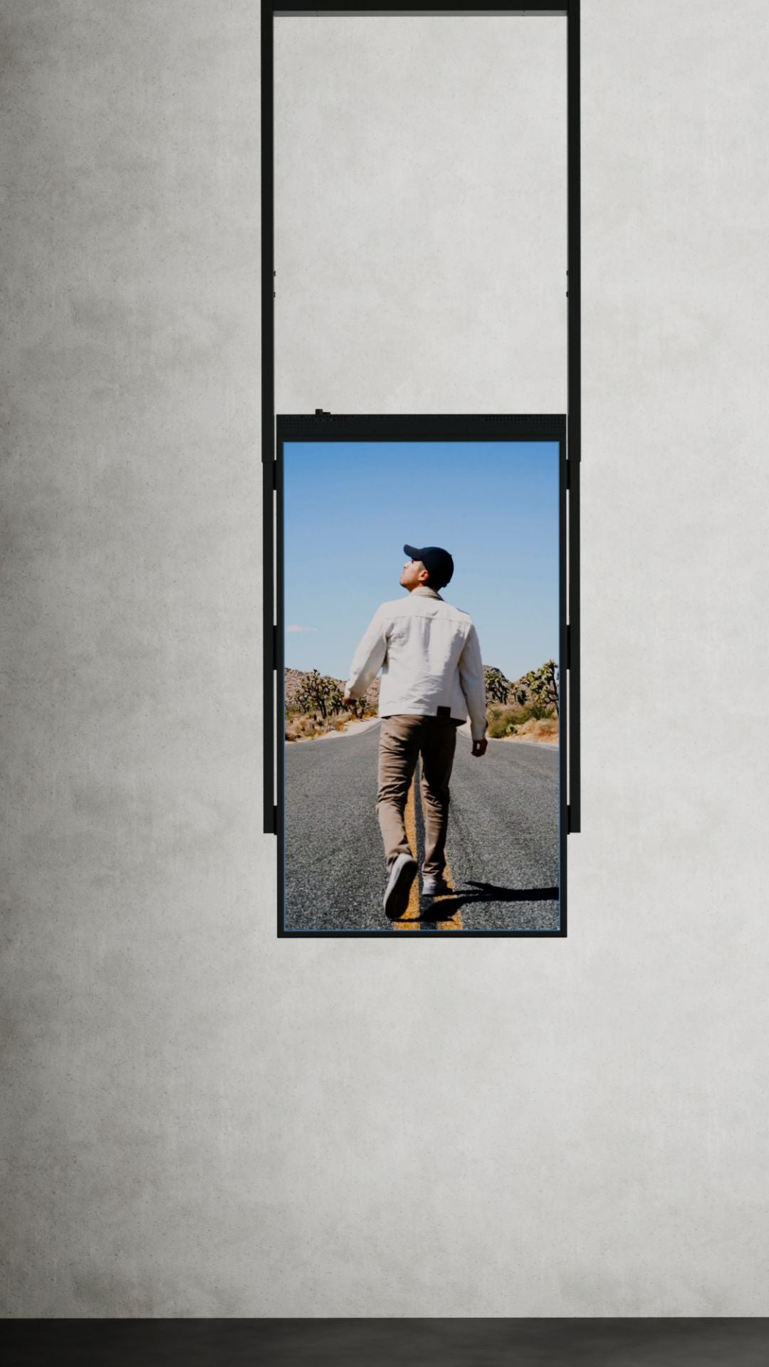 43 inch High Brightness LCD Narrowcasting Display met frame - hangend - portret oriëntatie - 3000 Nits